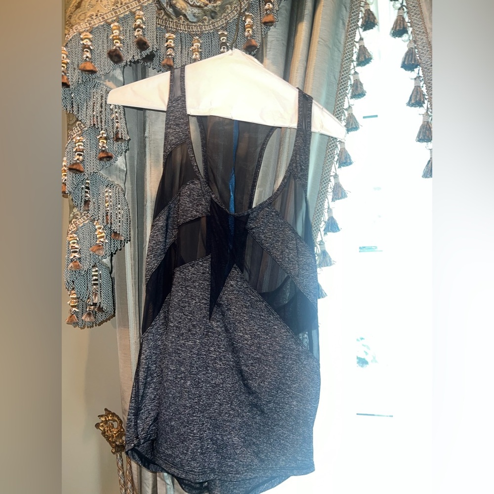 Lululemon If Youre Lucky Tank - Picture 2 of 11